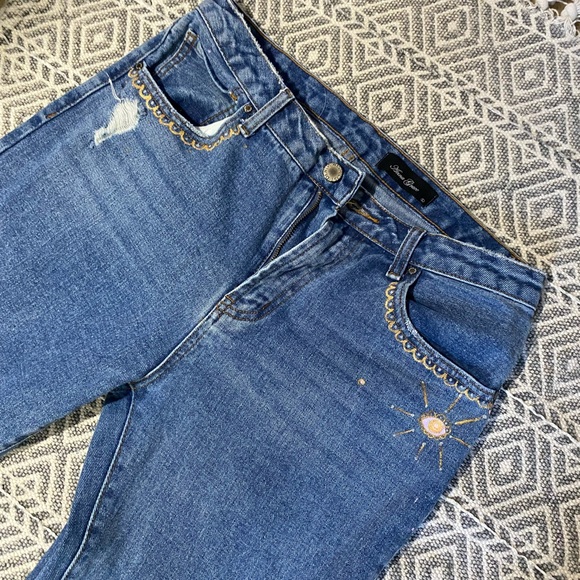 Hand painted cropped boyfriend jeans - Picture 14 of 16